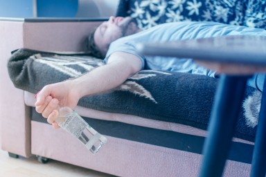 Вывод из запоя в Назарово